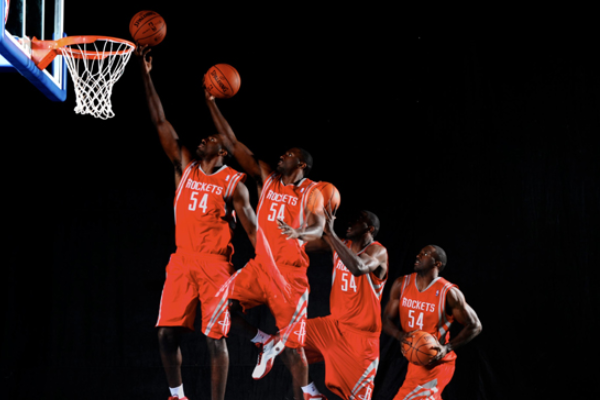 三步上籃動作要領(lǐng)是什么？